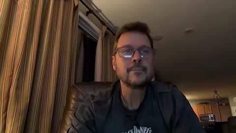 Snapshot of mankav73 chatting on May 2026 02:31:01 AM mankav73 online show from May 2026 02:31:01 AM
