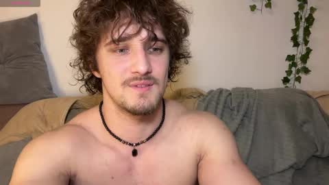 Snapshot of manolein chatting on March 2026 11:45:01 PM manolein online show from March 2026 11:45:01 PM