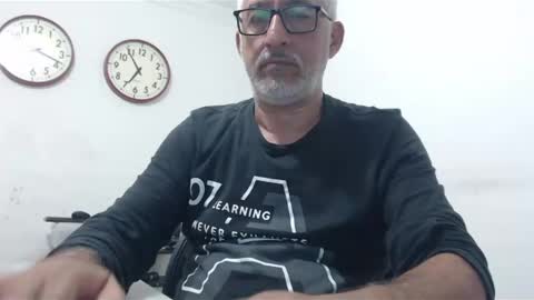 Manolito online show from December 2024 11:50:02 PM