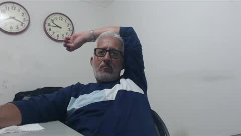 Manolito online show from February 2025 02:40:02 AM