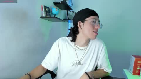 Snapshot of manu_vera8 chatting on November 2025 02:34:02 AM Manuel online show from November 2025 02:34:02 AM