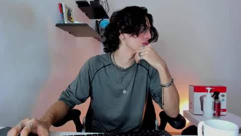 Snapshot of manu_vera8 chatting on November 2025 06:53:02 PM Manuel online show from November 2025 06:53:02 PM