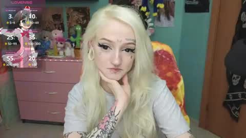 Manuela online show from July 2026 06:55:02 PM
