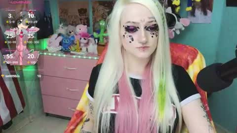 Manuela online show from July 2026 05:55:02 PM