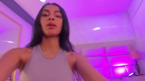 Snapshot of manuelaevans_ chatting on February 2026 09:05:02 PM Manuela online show from February 2026 09:05:02 PM