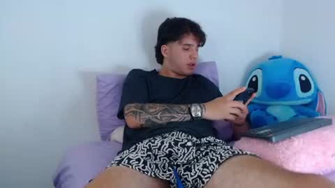 Snapshot of manuelr77 chatting on June 2026 03:04:02 AM Manuel online show from June 2026 03:04:02 AM