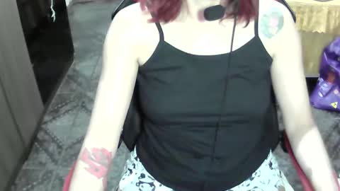 Manu Escarlate online show from September 2025 03:55:02 AM