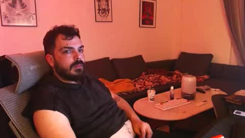 Manupaladin online show from March 2026 09:32:02 PM