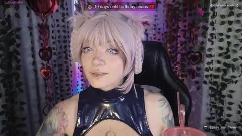 Snapshot of mao_me_meow chatting on May 2026 08:18:01 AM Sasha online show from May 2026 08:18:01 AM