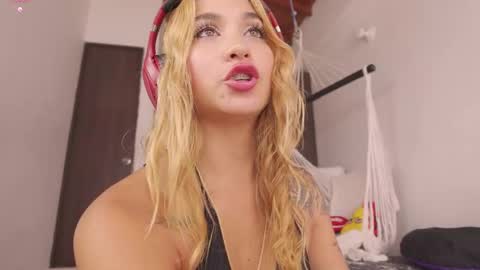 Mara Independent Model online show from January 2026 04:54:02 PM