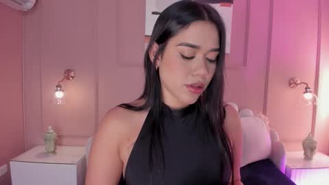 Snapshot of mara_brooks chatting on October 2025 06:49:02 PM Mara online show from October 2025 06:49:02 PM