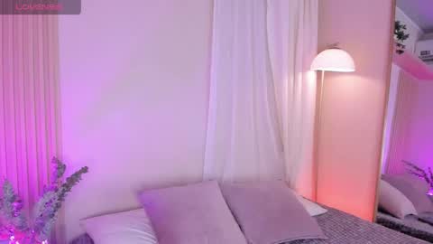 Snapshot of mara_brooks chatting on June 2026 08:04:01 PM Mara online show from June 2026 08:04:01 PM
