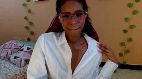 Snapshot of mara_summer chatting on March 2026 01:59:01 PM Mara 3 online show from March 2026 01:59:01 PM