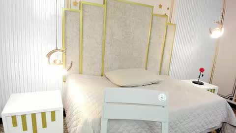 Maraluna online show from January 2026 12:43:01 PM