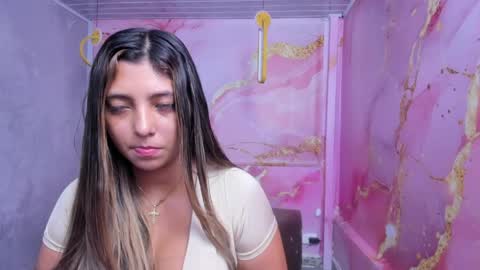 Maraluna online show from April 2026 01:41:01 PM