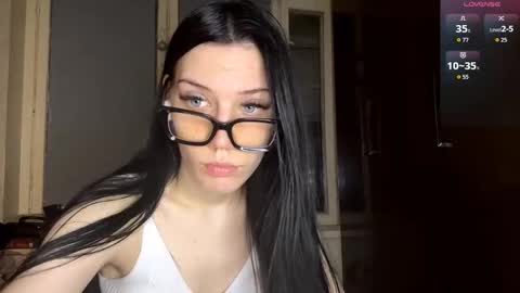 Snapshot of marandawerling chatting on September 2025 06:02:02 PM Elizaveta online show from September 2025 06:02:02 PM