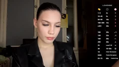 Snapshot of marandawerling chatting on October 2025 06:16:02 PM Elizaveta online show from October 2025 06:16:02 PM