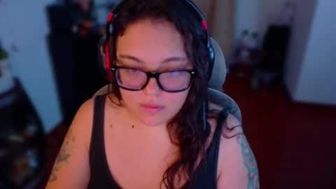 Snapshot of marcela2101s chatting on November 2025 07:49:02 PM marcela2101s online show from November 2025 07:49:02 PM