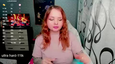 Snapshot of marcelinepeach chatting on May 2026 04:46:02 PM Sara online show from May 2026 04:46:02 PM