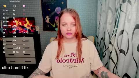 Snapshot of marcelinepeach chatting on May 2026 02:44:02 PM Sara online show from May 2026 02:44:02 PM