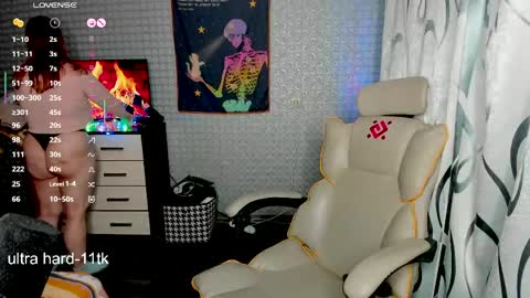 Snapshot of marcelinepeach chatting on May 2026 10:40:02 PM Sara online show from May 2026 10:40:02 PM