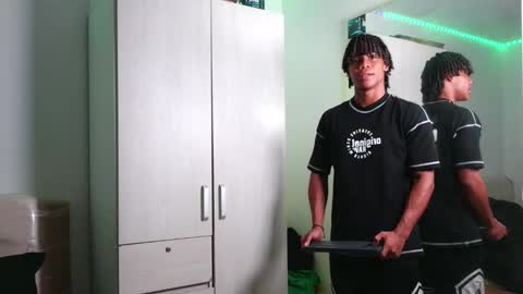 Snapshot of marcelo_dosantos77 chatting on February 2026 10:38:02 PM MARCELO online show from February 2026 10:38:02 PM