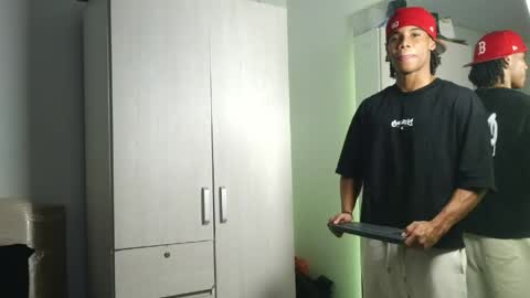 Snapshot of marcelo_dosantos77 chatting on May 2026 06:13:01 PM MARCELO online show from May 2026 06:13:01 PM