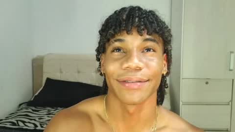 Snapshot of marcelo_dosantos77 chatting on May 2026 11:00:01 PM MARCELO online show from May 2026 11:00:01 PM