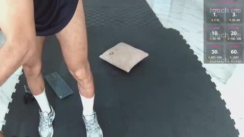 Snapshot of marco_athlete chatting on October 2025 05:30:01 AM silas online show from October 2025 05:30:01 AM