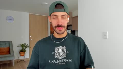 Marco IG marco tahani online show from December 2024 02:13:01 PM