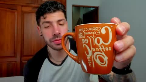 Snapshot of marco_tahani_ chatting on May 2026 02:23:01 PM Marco IG marco tahani online show from May 2026 02:23:01 PM