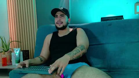 Snapshot of marcus_aress chatting on May 2026 07:32:02 PM marcus_aress online show from May 2026 07:32:02 PM