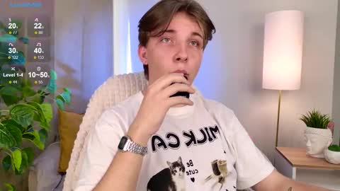 Snapshot of marcus_euphoria chatting on September 2025 01:27:01 PM Marcus online show from September 2025 01:27:01 PM