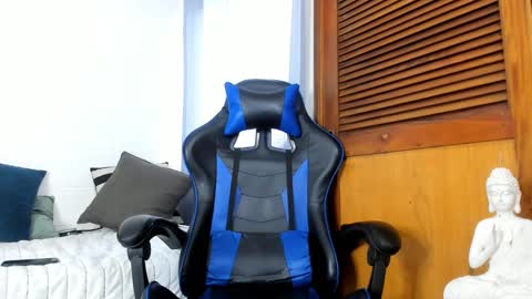 Marcus Taylor online show from February 2025 09:50:02 PM