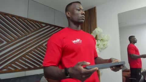 Marcusssss online show from April 2026 11:33:02 AM