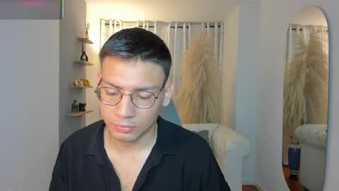 Snapshot of marcuswildx chatting on October 2025 11:06:01 AM marcus online show from October 2025 11:06:01 AM