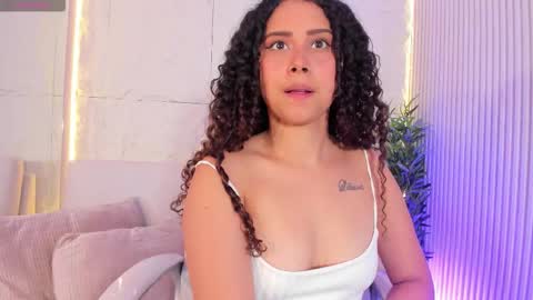 Marelyn online show from March 2026 11:48:02 AM