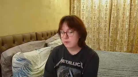 Snapshot of margaret_red chatting on February 2026 10:17:02 PM Margaret online show from February 2026 10:17:02 PM