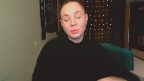 Margaret online show from December 2024 04:06:01 PM