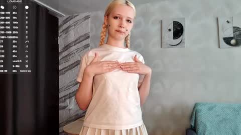 Snapshot of margaretasey chatting on June 2026 01:49:01 AM Margaret online show from June 2026 01:49:01 AM