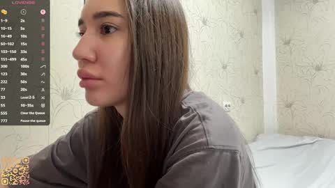 Snapshot of margaretawieczorek chatting on June 2026 02:12:01 AM Emily online show from June 2026 02:12:01 AM