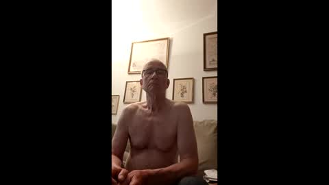 Snapshot of marginalie chatting on April 2026 04:32:01 AM marginalie online show from April 2026 04:32:01 AM