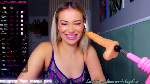 Snapshot of margohotty chatting on December 2024 05:53:02 AM Margo for you   online show from December 2024 05:53:02 AM