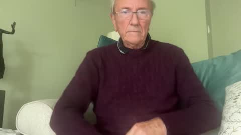 Snapshot of marhea260751 chatting on October 2025 02:17:02 PM marhea online show from October 2025 02:17:02 PM