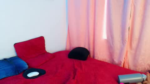 mari_mar69 online show from September 2025 12:16:02 PM