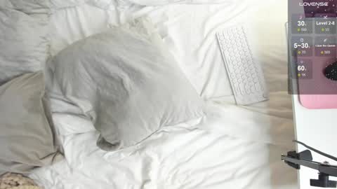 Snapshot of mari_nett chatting on January 2025 08:54:01 PM mari_nett online show from January 2025 08:54:01 PM