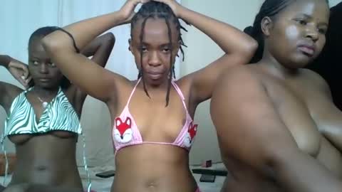 Snapshot of maria_dally chatting on December 2024 07:58:02 AM maria_dally online show from December 2024 07:58:02 AM