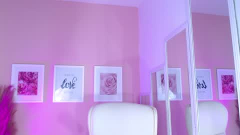 Snapshot of maria_jones chatting on December 2024 02:16:01 PM Instagram soymj01 online show from December 2024 02:16:01 PM