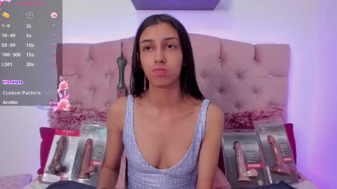 Snapshot of maria_skinny_ chatting on February 2025 10:20:01 PM My name is Valentina online show from February 2025 10:20:01 PM