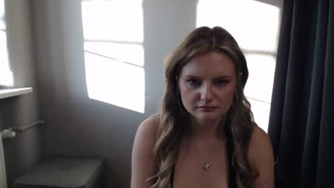Maria  3 online show from February 2025 01:22:02 PM